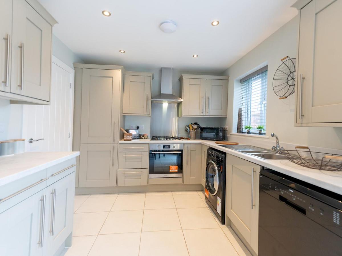 Pass The Keys Contemporary 2 Bedroom Home Ludlow Bagian luar foto