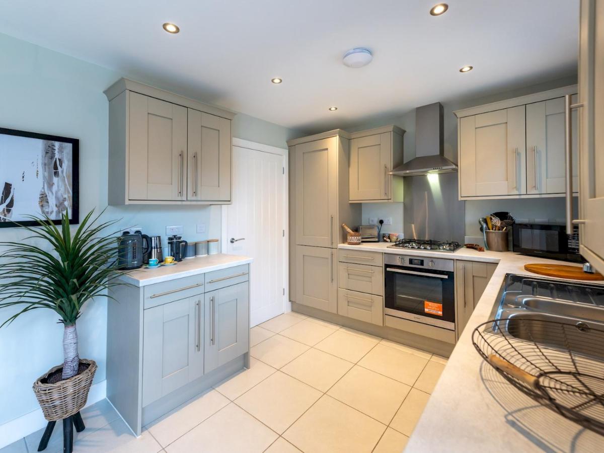 Pass The Keys Contemporary 2 Bedroom Home Ludlow Bagian luar foto